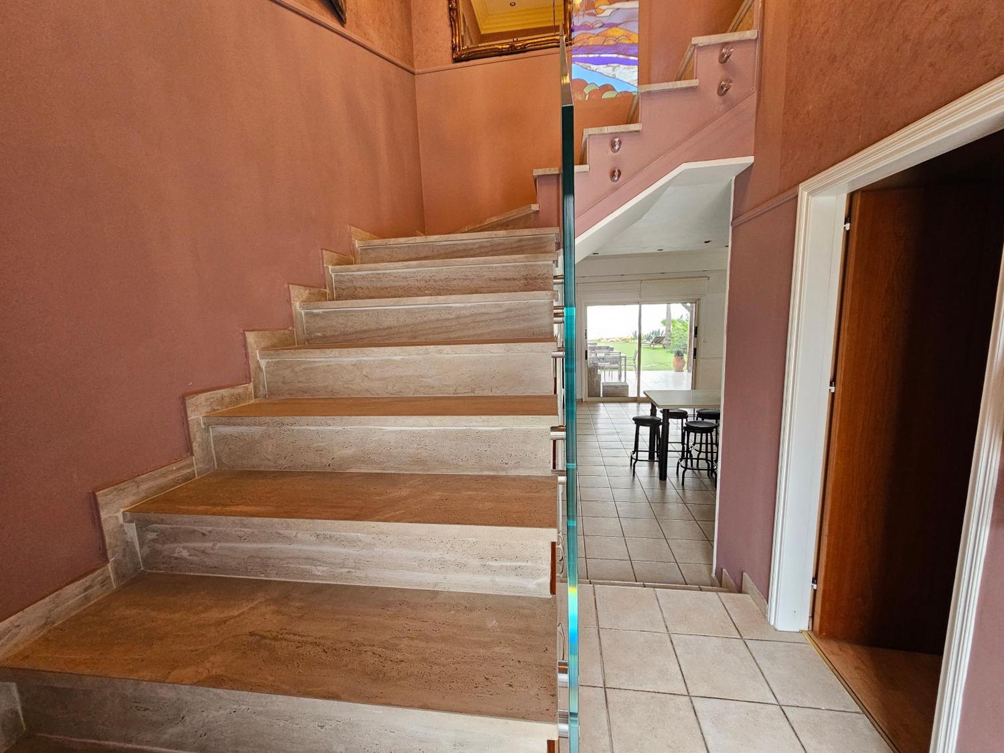 Beachfront Villa Carpe Diem Kiti 外观 照片